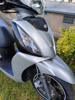 Kymco People 300GTi CZ TP - 2