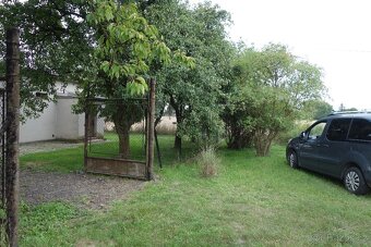 Mankovice - garáž - 2