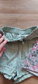 Dívčí kraťasy - 1, velikost: 134 - 2