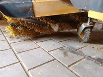 Zametací kartáč - 2