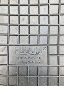 Gumové koberce Toyota RAV4/RAV4 Hybrid 2019- - 2