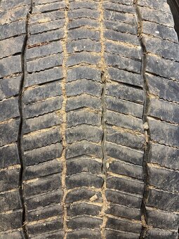 Pneu 315/70 R22,5 - 2