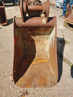 Lžíce na JCB (48Z - 51R) - 2