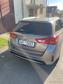 Toyota auris 1.4 D4D - 2