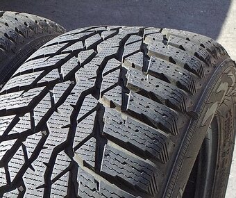 Nokian 235/50/19 XL 103V WR SUV 4 - 2
