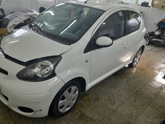 Toyota Aygo 1,0 VVT-i - 2