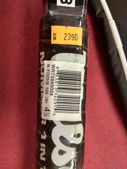 - NOVÁ – Tenisová raketa na tenis Wilson WRT5885004 - 2
