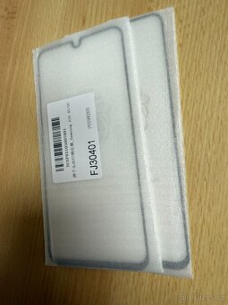 Ochranné tvrzené sklo Samsung Galaxy A16 - 2