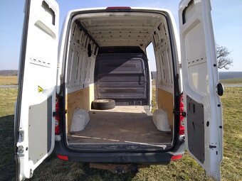 Prodám VW Crafter s motorem 2.0 TDI (103 kW), - 2