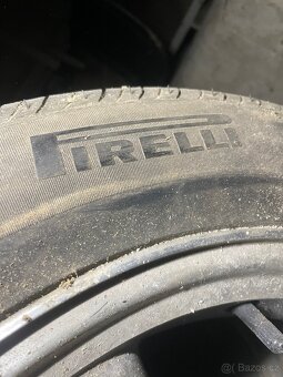 Letni pneu 235/55 r17 - 2
