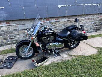 Suzuki Intruder VL 800 Volusia - 2