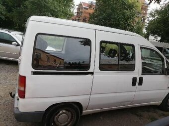 Peugeot expert 9 míst - 2