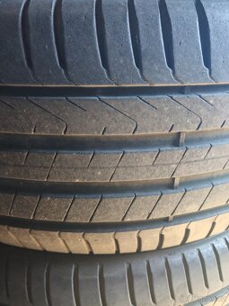 255/45/19 Pirelli - 2
