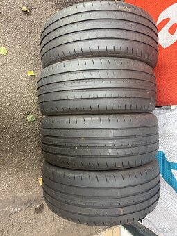 Letní pneu 225/40/19 93Y Goodyear F1 - 2