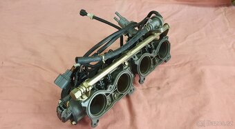 Honda CBR 900RR SC 44 - 2