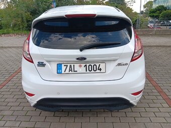 Ford fiesta - 2