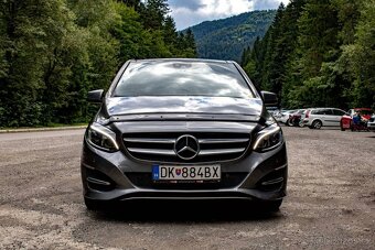 Mercedes-Benz B trieda 220 4matic A/T - 2