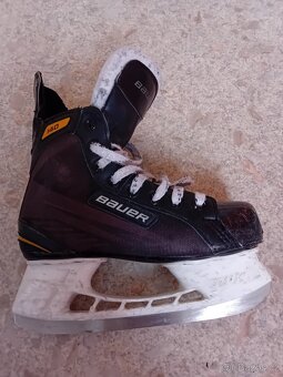 Brusle Bauer Supreme 140, vel. 36 - 2