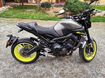 Yamaha MT 09 - 2