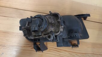 Mlhové světlo SAAB 9-5 - 2