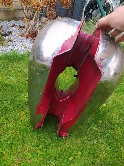 Nádrž Jawa Pérák - 2