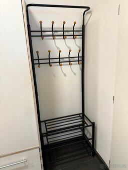 Věšáková stěna černá kovová 187x67x33 - 2