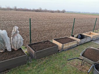 Vyvýšené záhony - NOVÉ stohovatelné ohrádky 120x80x20cm - 2