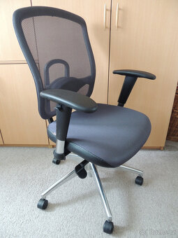 Kancelářská židle Antares Oklahoma skoro nová - 2