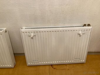 Prodám 2 radiátory - 2
