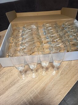 Skleničky na šampaňské – 45 ks – vše za 1000 Kč - 2