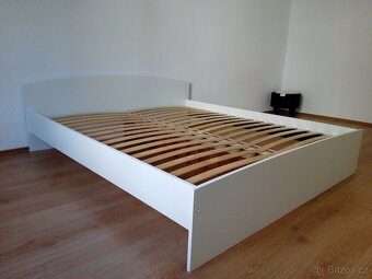 Manželská dvoulůžková postel 180×200 cm – NOVÁ - 2