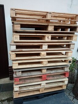Dřevěné standardní palety  120 x 80cm, použité. - 2