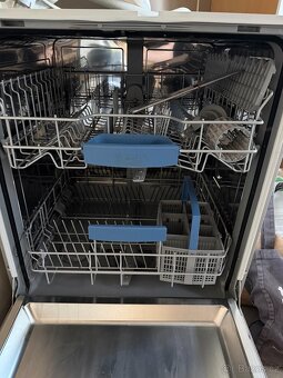 Myčka nadobí Bosch - 2