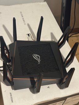 Asus GT-AX11000 gaming router - 2