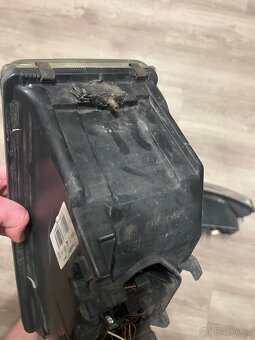 Prodám přední světlomety Iveco daily - 2