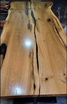 masiv stůl,jídelní stůl,vinárna, - 2