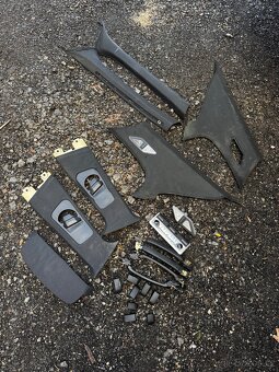 Bmw e46 sedan černý strop - 2