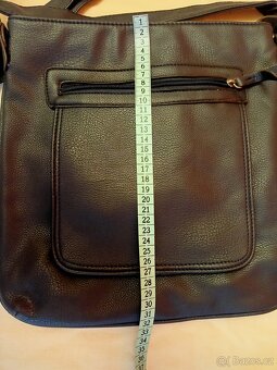 tm. modrá kožená kabelka přes rameno - 2