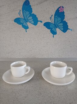 Přátelská souprava na kávu - 2