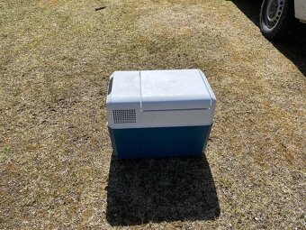 Kompresorová lednice Mobicool MCF40 - 2