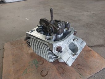 Hlava Tatra 815 - 2