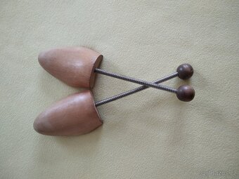 Napínáky obuvi - 2