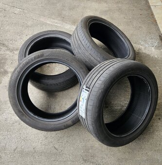 235/45 R18 sada letních pneu - 2