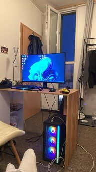 Herní monitor 31.5” MSI MAG 32CQ6F - 2