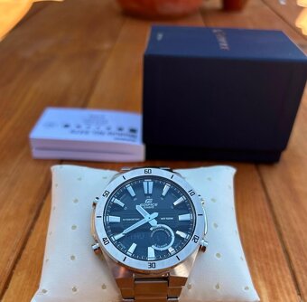 Casio Edifice ERA-110D-1AVEF luxusní pánské hodinky - 2