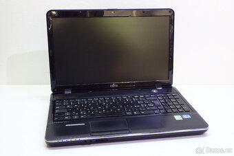Pracovní Notebook Lifebook AH531 - 2