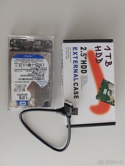 Externi pevne disky 500 GB a 1 TB ( 1000 GB) - 2