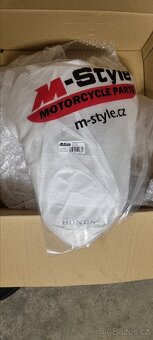 Plexi štít na motorku Honda VFR 800 2002-2009
..
.. - 2