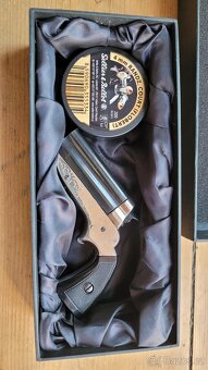 Prodám krásný Derringer 4 ranný Flobert 4mm - bez ZP - 2