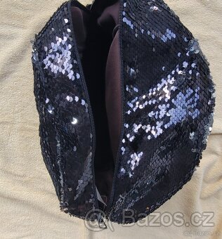 Dětský/dámský batoh černý - 2